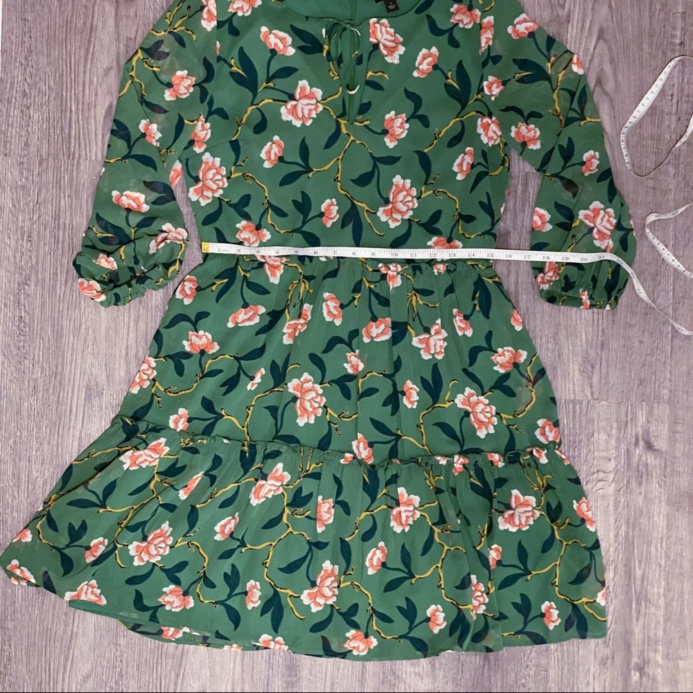 NWOT Ann Taylor Dress - Picture 4 of 6